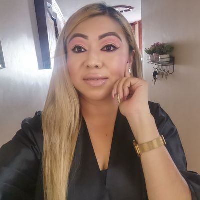 BabyDulcesita's profile picture. Teacher in High School