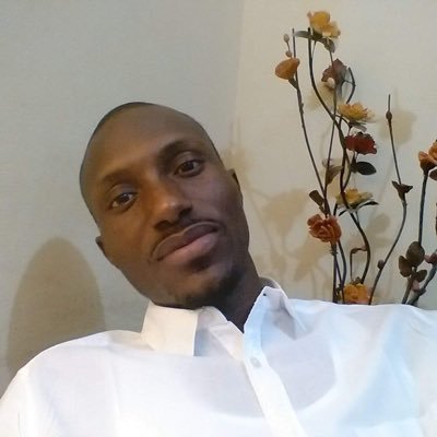 tundayxcel's profile picture. African⬆Yoruba⬆Lagosian⬆Realist⬆Funny⬆Great Sense of humor⬆Muslim⬆🎗♥🎁🌍