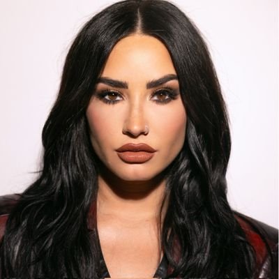 Primeiro fã site brasileiro dedicado a cantora Demi Lovato | Desde 2008