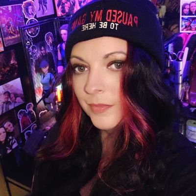 JenVonLee Profile Picture