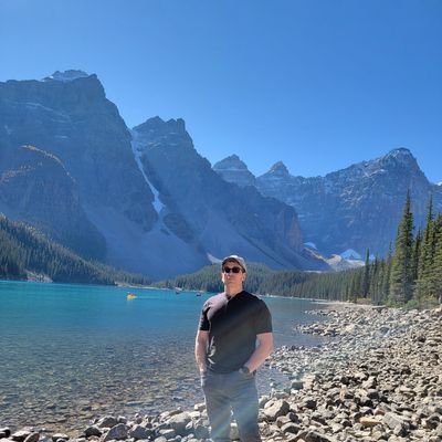 Occasional whistler /
👀 ❤️ Cybertruck! 
The future is🌞!
You should have bought a Tesla!
https://t.co/ABGk8wFXe2