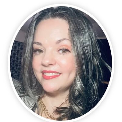 DeafinatelyS's profile picture. •Ally to those with an abnormal lifestyle •Contributor @themightysite and @hearinghealthfn voice over for @twobroadstalk •Followed by @teampelosi and @rosie