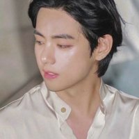 violet ☆ thv (@celinetae_) 's Twitter Profile Photo