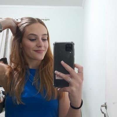 PauliGarat's profile picture. ⚘️
🤍💙🤍