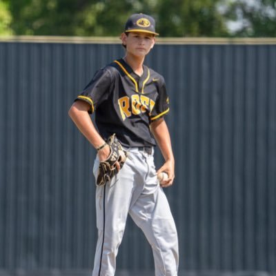 6’2 ,LHP, 170