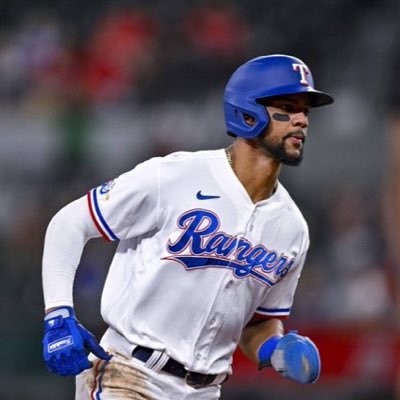 outdatedfrog147's profile picture. . @cristiano🐐 #straightuptx #dallascowboys #dtid #mffl @leodytaveras not a troll