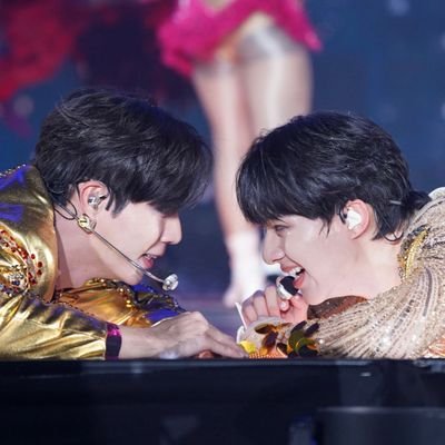 Andrea_Padron18's profile picture. I purple you ✨💜✨