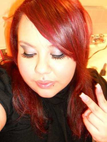 Makeupqueen009's profile picture. YeA mY LiFeS a BiTcH bUt Ya'Ll DoNt KnOw NoThInG aBOuT HeR...