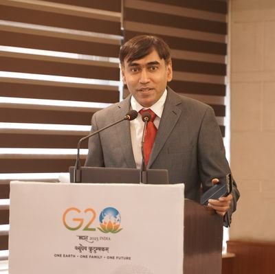 Dr. Abhinav Pandya