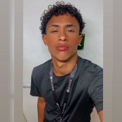 Jedeon_Senna's profile picture. - (021) 

-  Yèyè Omo Ejá...(Mãe Cujo Os Filhos São Peixes)🐠🌊💙