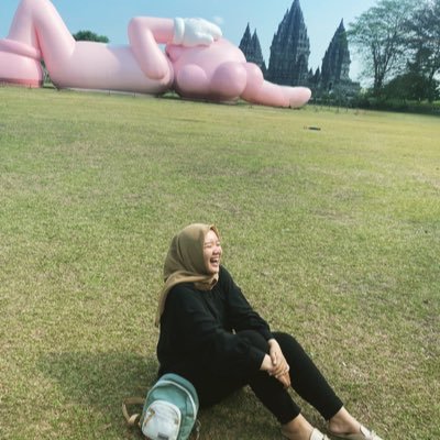 AriniRamadhani5's profile picture. 