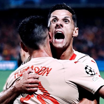 HuLou11's profile picture. 