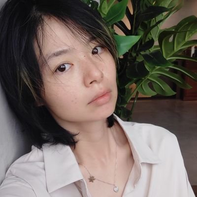 Burn_LunaN's profile picture. 學習保持友善又不失安全的距離