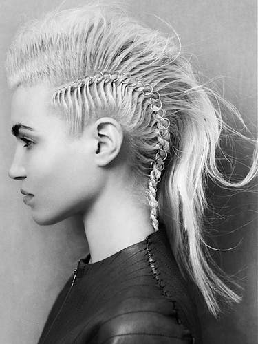 I do fierce hair!
