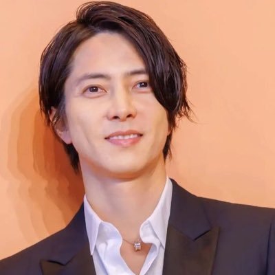 山下智久。映画スター、作家、監督 俳優