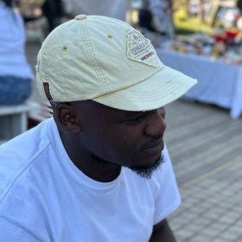 Cantrace_'s profile picture. I don’t have it all but that’s alright with me