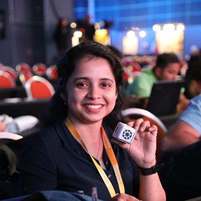 chinumishra007's profile picture. Can be anything but predictable.