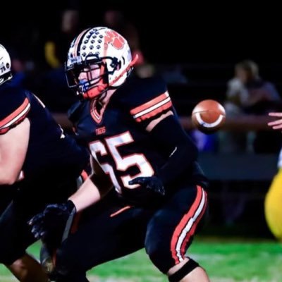 College Freshman with 3 years of eligibility/ Recruitment 100% open/Offensive Lineman at… TBD