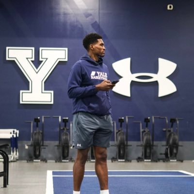 Believer | Bridgeport Native | Assistant Men's Basketball Coach @YaleMBasketball | Former Professional Basketball Player #StayEncouraged