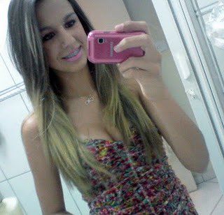 Suellen tenho 16 Deus Musica,maquiagem,santos s2 são minha vida
quer saber mais Siga-me :D