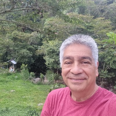 carlosriverosc's profile picture. 