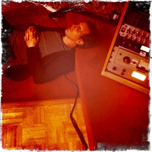 simonjasonsmith's profile picture. freelance bass player