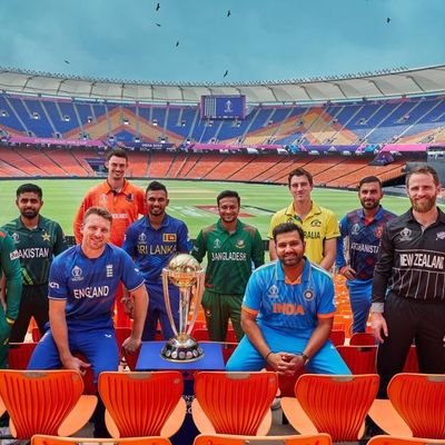 Cricket crazy, Sachin fan, Hirman fan, King Kohli fan... eat, sleep, drink cricket..
