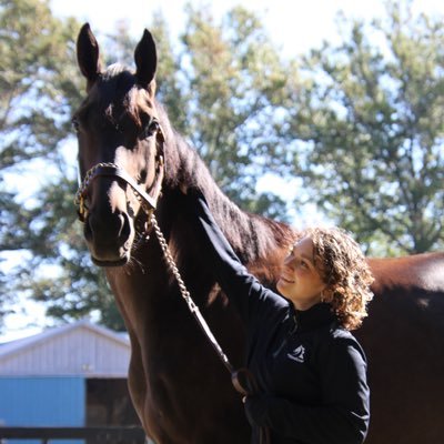 Indiana-bred, lifelong equestrian. TB kid.  Risen Storm 🐎 Digital Marketing Manager: @MyRacehorse🐎
