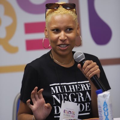 📍BXD ~ ZN • Mulheres negras em movimento • Cientista Política | Articuladora Política @MNDecidem | Sofro pelo @flamengo