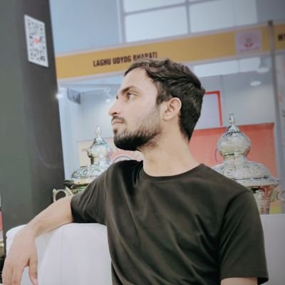 iamshreyash7's profile picture. undergrad | tech enthusiast
