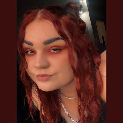 Kxmboslice17's profile picture. Livin La Vida loca 😝