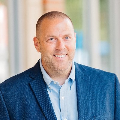 thebrycerunge's profile picture. Author of Wake Up, Wake Up, Wake Up! 📚 | Keynote Speaker | #MindsetCoach | Former UH Football 🏈 | Connector & Culture Developer | Empowering greatness daily!