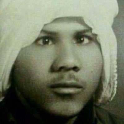 وراء كل رجل عظيم قصة مؤلمة وليست إمرأه .. لا أريد الخروج من طفولتي ولكن ..🍃