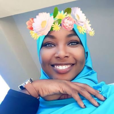 Mom of boys 🧑‍🤝‍🧑
Data Science enthusiast ✨💻
Muslimah 🕌🕋
Lover of good food🤗
Grit & Passion 🔥
Shoemaker 👞🔥💰
Industrial chemist 🎯
