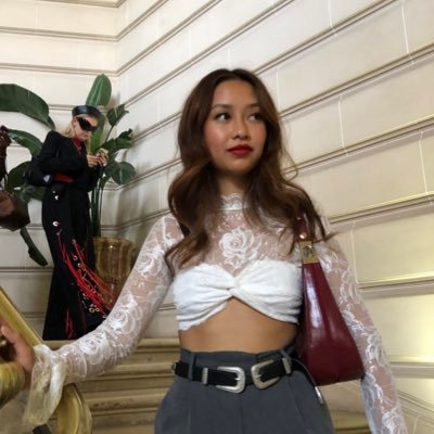 blm | វេរ៉ូនីកា | fashion management student, future it girl, lover of wine & travelling