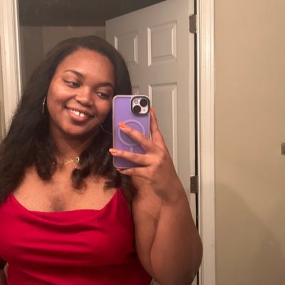 𝐚𝐭 𝐨𝐮𝐫 𝐛𝐞𝐬𝐭 𝐰𝐞'𝐫𝐞 𝐟𝐢𝐥𝐭𝐡𝐲 𝐫𝐚𝐠𝐬 ✨ | 🐘🔺| techy chemist👩🏽🔬👩🏽💻| 662 👉🏽 205