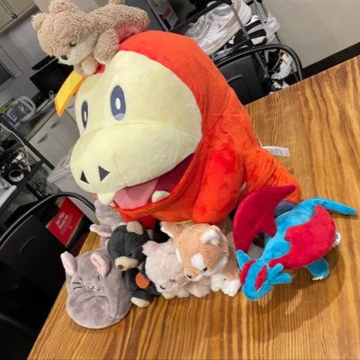 🐱/👑🌽/📘💧🍫💘💐🐻❄️🏖️/推し活雑多垢/ポケモンとウマ娘のトレーナー/無言フォローすいません/NEXT→ウマ娘6th秋公演day2