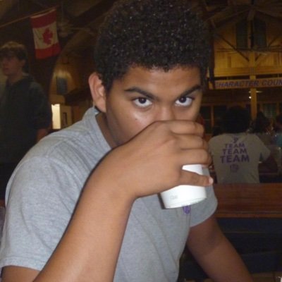 JoshKnockoff's profile picture. 