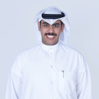 · عيَّرتني بالشَّيبِ وهو وقارُ، ليتَها عيَّرت بما هو عارُ بعض الناس كالموج إن سايرتهم أرهقوك وإن عاندتهم أغرقوك لا يَجب أن تقول كل ما تعرف