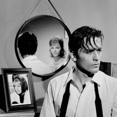 cuteamoon's profile picture. تمسككْ بالأمل مهما كان الحلم مُستحيل’