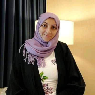 A mother, daughter, wife granddaughter,a nurse with lot of experience🫁🫀 I have pets 🦮🐕🦺🇪🇭🇦🇪🇪🇭