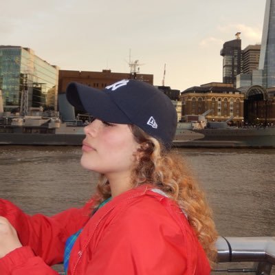 monsedlg's profile picture. Si no esta en tus manos, que no este en tu mente🪄