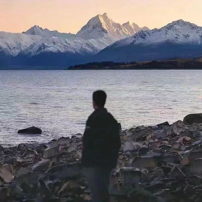 jelloyoloSmtm's profile picture. 