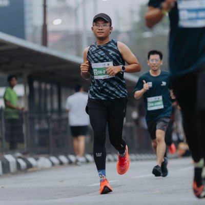 A hobbyist runner 🏃🏻‍♂️ | Your Preferred Negotiator, Interpreter & Forwarder in Guangzhou 🇨🇳 Since 2019 | AIA Public Takaful Planner