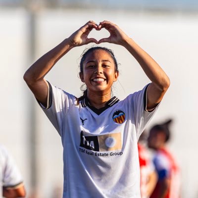 Emma Tovar || Valencia CF Femenino🦇 || @wasserman
