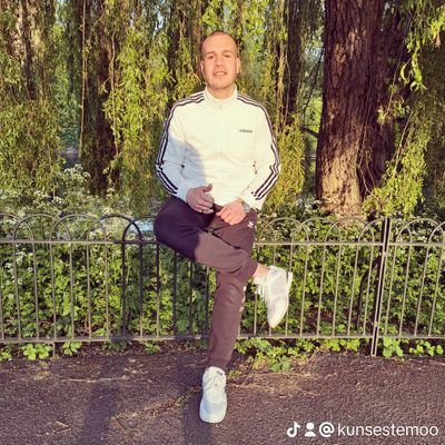 اللّهُم فرِّج هَمَّ مَن ضَاقَت عَلَيهِ الدُّنيا