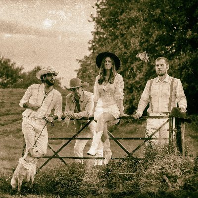 🪕 Modern, energetic Americana 📌Bristol, UK 🔗Listen to our new single Liquid Sunshine ☀️