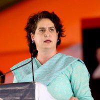 With Priyanka Gandhi 🇮🇳(@FanPriyankaGV) 's Twitter Profile Photo