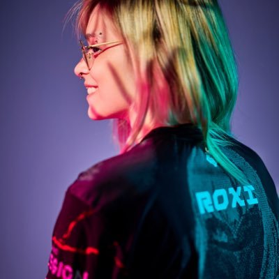 roxi_hime Profile Picture