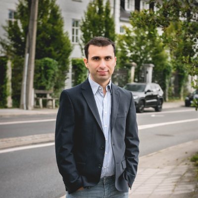 sidarok's profile picture. strategist, IT, Techster, chess daddy